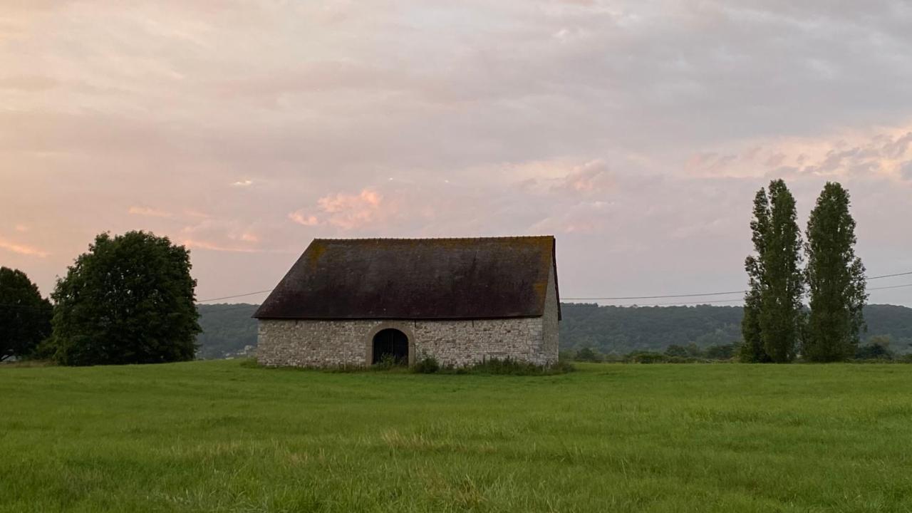 Villa La nébuleuse Notre-Dame-de-l'Isle Exterior foto